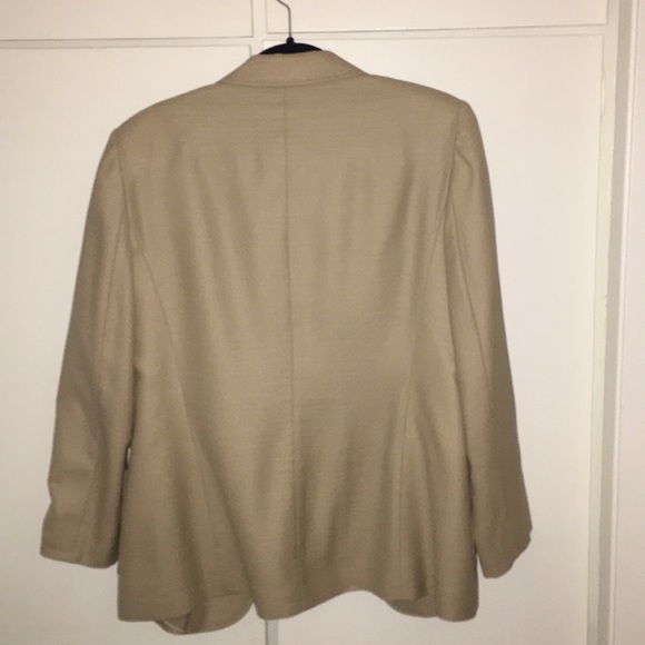 Cinzia Rocca beige blazer and pants combo - Picture 2 of 3